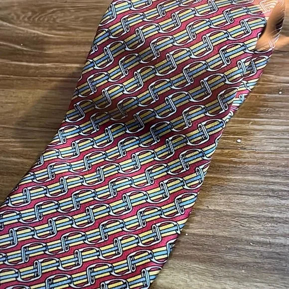 Hermes Red and Yellow Geometric Tie - Picture 15 of 16
